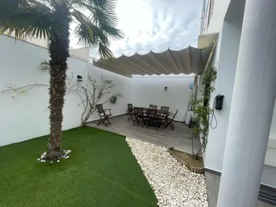 Jardín al aire libre en Donde habita el olvido