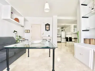 Una cocina o zona de cocina en Apartamento Andalucía Centro III