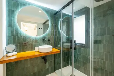 Un baño de Berenguela Penthouse - Terraza y piscina privadas