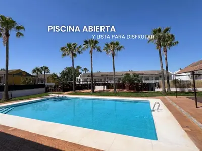 Piscina en o cerca de Hospedium Hotel Sky Blu Torre de Sevilla