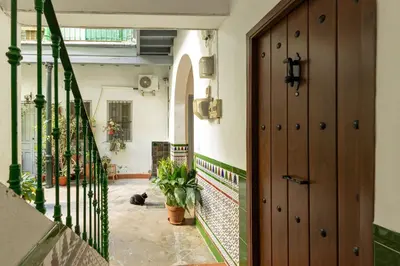 Plano de Modern spacious apartment central of Seville