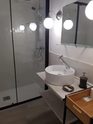 Un baño de Apartamentos Marco Sancho Centro-Alameda-Setas