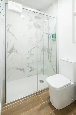 Un baño de Loft Premium Córdoba
