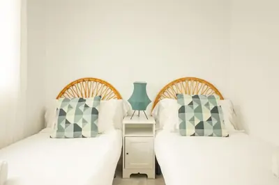 Cama o camas de una habitación en Cardenal Cervantes Deluxe by Valcambre