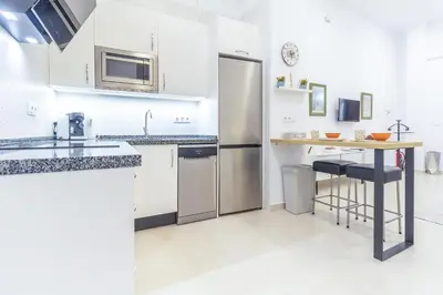 Una cocina o zona de cocina en Alohamundi San Esteban III