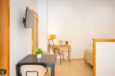 Una televisión o centro de entretenimiento en ISG Apartments Estudio en La Alameda 2