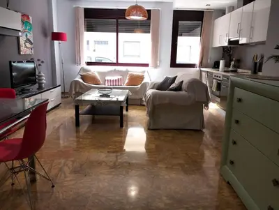 Una cocina o zona de cocina en 602 Moderno y Amplio apartamento en Valdeolleros