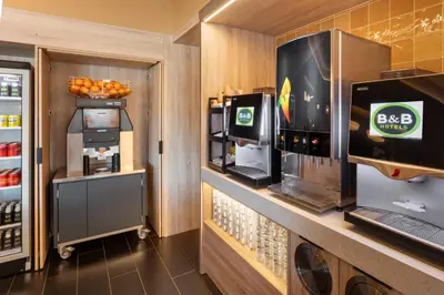 Una cocina o zona de cocina en B&B HOTEL Écija