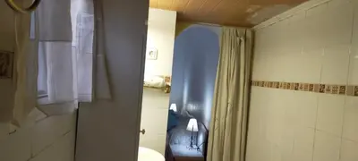 Un baño de ALBORADA TRES