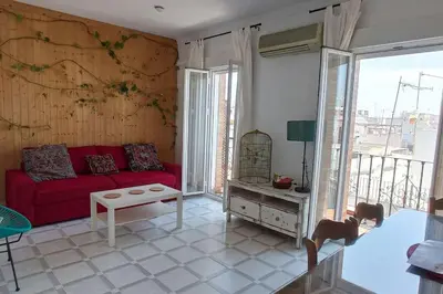 Zona de estar de Alameda de Hércules - Peral
