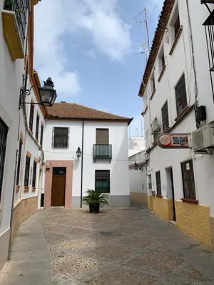 Edificio en el que se encuentra el apartamento