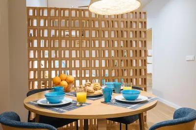 Comida en o cerca de este apartamento