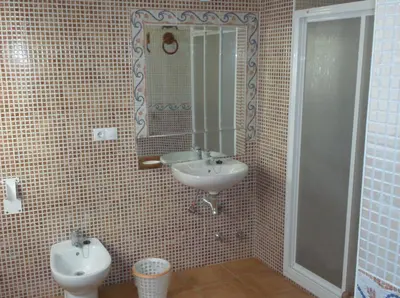 Un baño de Alojamiento Los Poetas