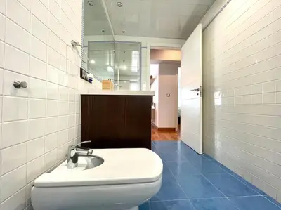 Un baño de Apartamento céntrico urbano con terraza