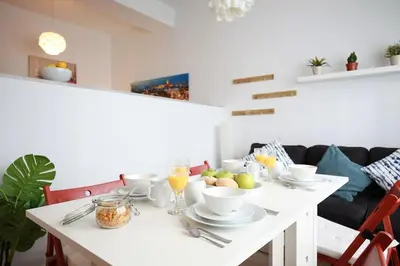 Comida en o cerca de este apartamento