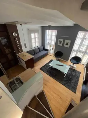 Zona de estar de Casa Sol. Casa con garaje.
