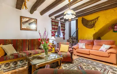 Zona de estar de Cozy Home In Castillo De Locubin