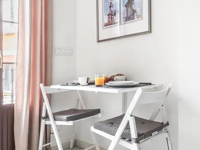 Plano de Bonito estudio en calle Fería