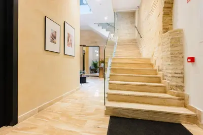 Plano de Luxury Apartment overlooking Casa Pilatos
