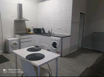 Una cocina o zona de cocina en Estudio Palacio Congresos Aeropuerto