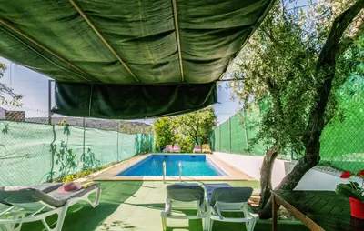 Piscina en o cerca de Stunning Home In Alcala La Real