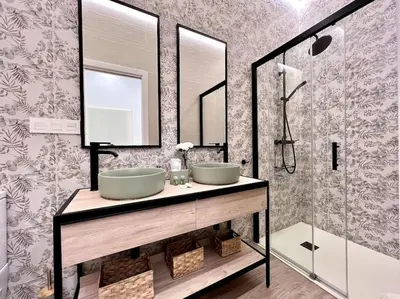 Un baño de Auxiliadora Luxury