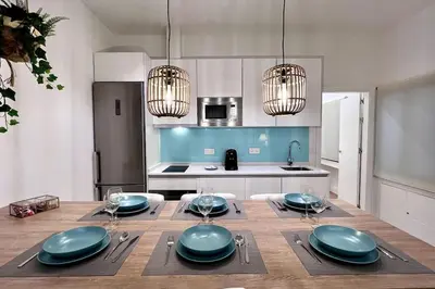 Una cocina o zona de cocina en Auxiliadora Luxury