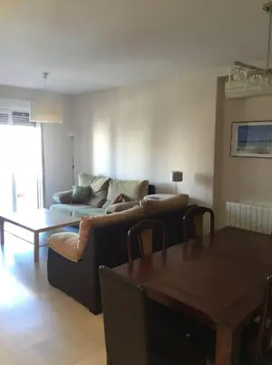 Zona de estar de Amplio Piso en Nervión, Excelente zona de la ciudad.