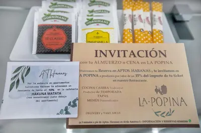 Certificado, premio, señal o documento que está expuesto en Apartamentos Haranas II & Parking