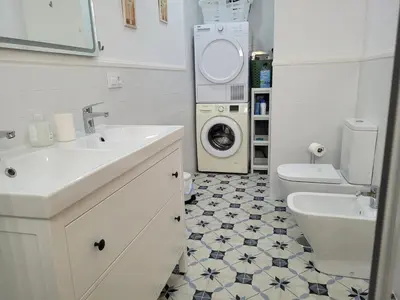 Un baño de Apartamento con WiFi y aparcamiento privado