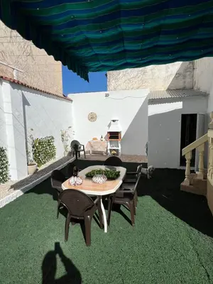 Un patio o zona al aire libre en Casa Rural Las Eras de Campotejar