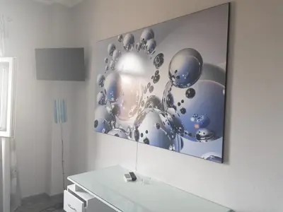 Una televisión o centro de entretenimiento en Hostal Hispalis