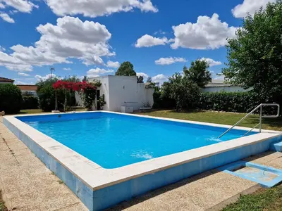 Piscina en o cerca de Casa en el campo cerca de sevilla