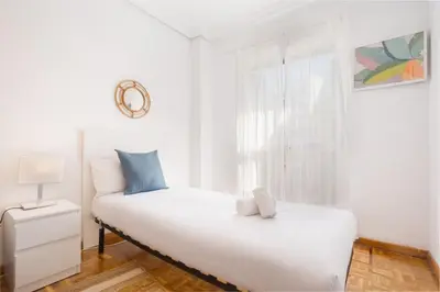 Cama o camas de una habitación en Bright Apt. Puerta Osario 3 Bedrooms 2 Bathrooms