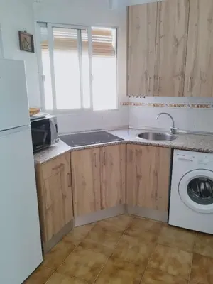 Una cocina o zona de cocina en Apartamento 2 habitaciones a 8 min del Casco Historico