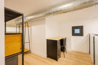 Plano de Modern Duplex 2B 2Bath Historic Centre