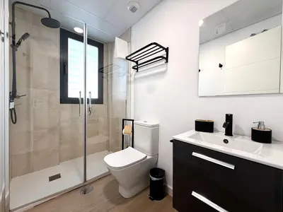 Un baño de San Cayetano Apartment