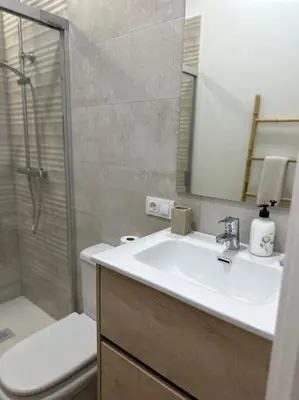 Un baño de Casa en el centro de Arahal