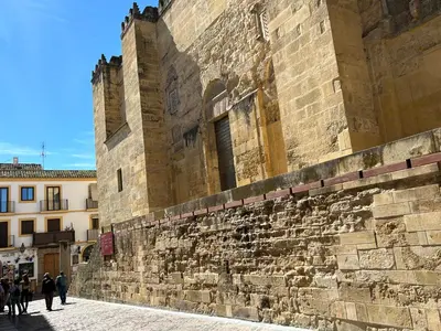 Plano de Apartamento junto a la mezquita y el Guadalquivir