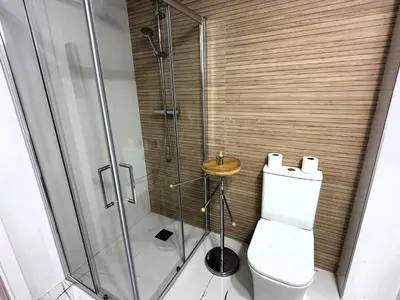 Un baño de DS Ziryab Suites 5
