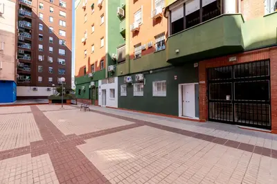 Edificio en el que se encuentra el apartamento