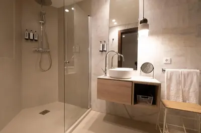 Un baño de Hotel Cetina Casa de Aguilar