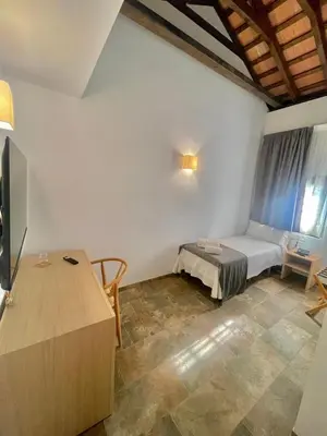 Una televisión o centro de entretenimiento en La Cilla, Hospedería Casa Molino
