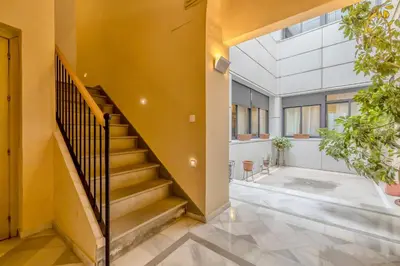 Plano de Apartamento Dúplex Juramento & Descanso en el Casco Antiguo