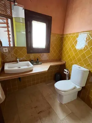 Un baño de Wallada Lucano
