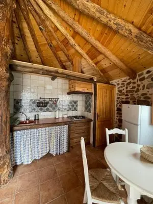 Una cocina o zona de cocina en Los Chozos de Cazalla II