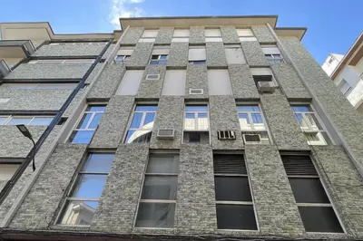 Edificio en el que se encuentra el apartamento