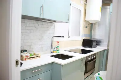 Una cocina o zona de cocina en Piso de diseño en el centro de Córdoba by beBalmy