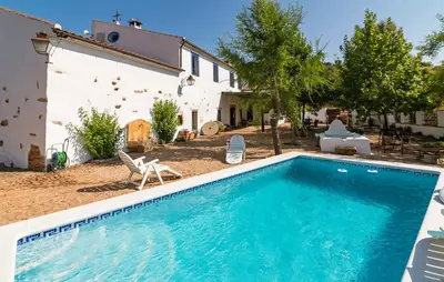 Piscina en o cerca de Finca Molino Don Zoilo