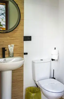 Un baño de Camping Valdeluna